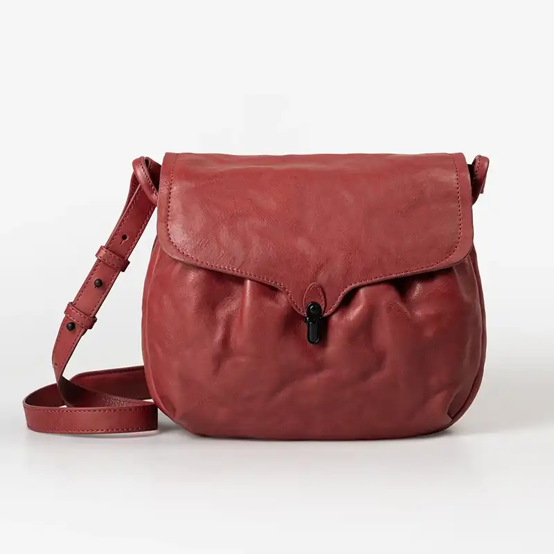 aunts-and-uncles-sac-bandouliere-mrs-pineapple-pie-intense-rust-40277-110-01